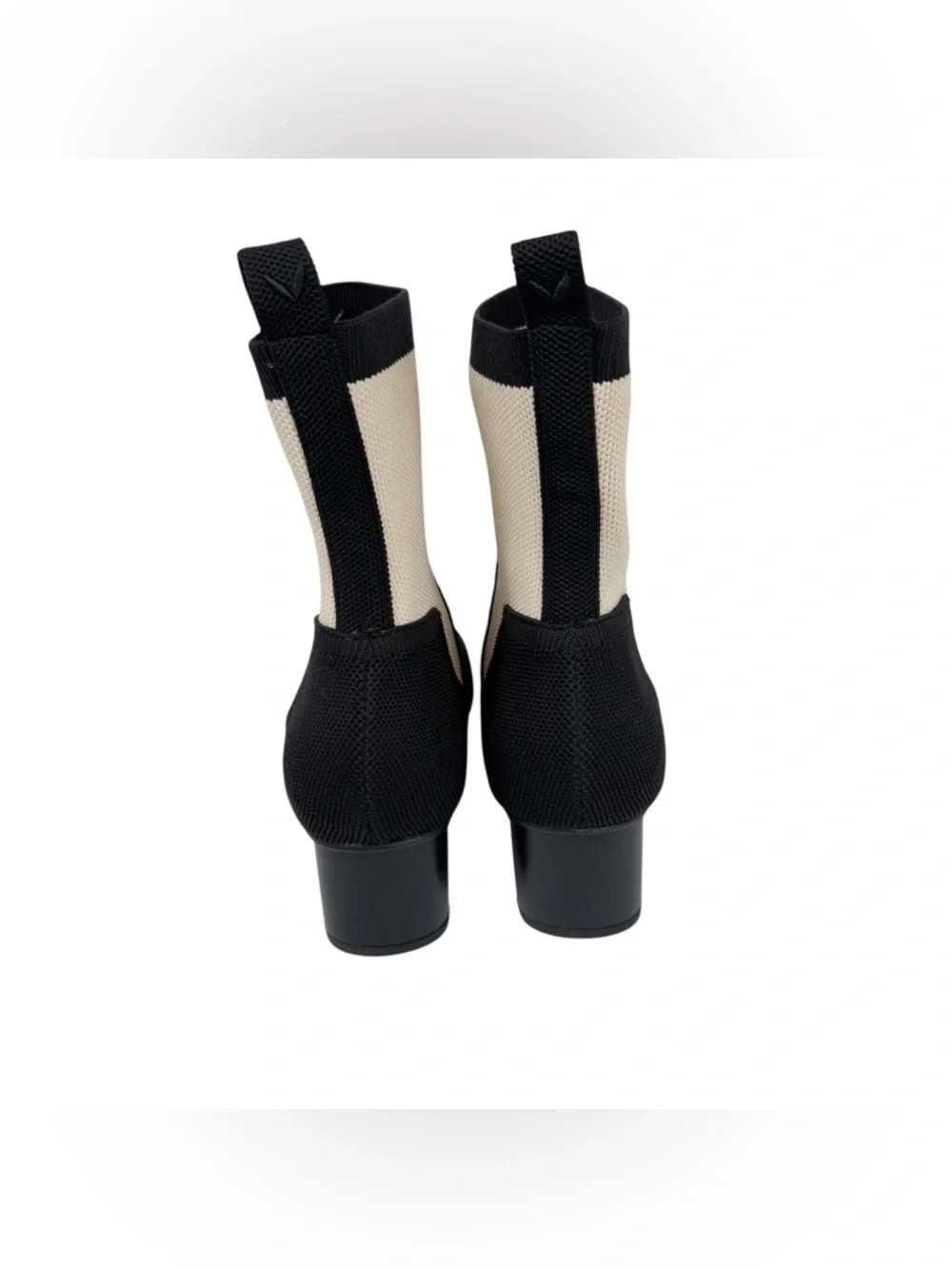 Vivaia Theresa Small Square Toe Water Repellent Boots Ivory Cream‎ Black Size 9